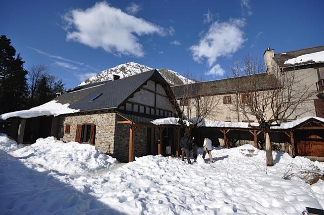 Gites Au Chant Des Marmites Saint-Lary-Soulan Exterior photo